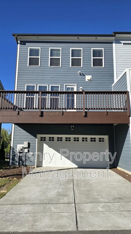 Four Bedroom End-Unit Townhome in Townes at Westford Subdivision, Apex property image